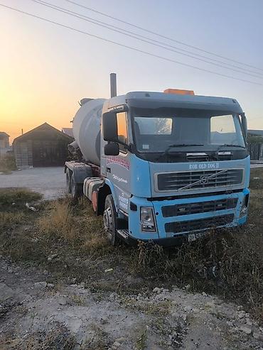 кабинка туалета: Бетономешалка, Volvo — 2