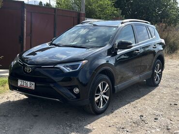 бу шины р14: Элегантный кроссовер Toyota RAV4 черного цвета, выпущенный в 2018году