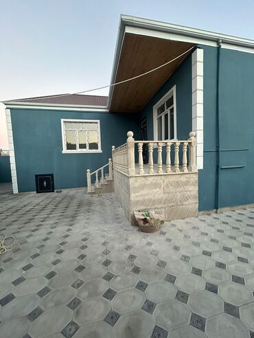 Həyət evləri və villaların satışı: Binəqədi qəs. 3 otaqlı, 100 kv. m, Kredit yoxdur, Yeni təmirli — 1