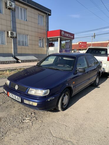 фит 2014: Volkswagen Passat: 1994 г., 1.8 л, Механика, Газ, Седан