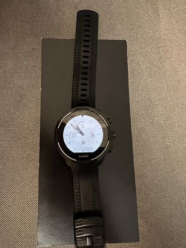часы наручные мужские с автоподзаводом: Спортивные часы Suunto 9 Baro с элегантным дизайном оснащены круглым