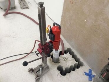 куплю дрель: (Город:Бишкек)Алмазная сверлильная установка на стойке Hilti