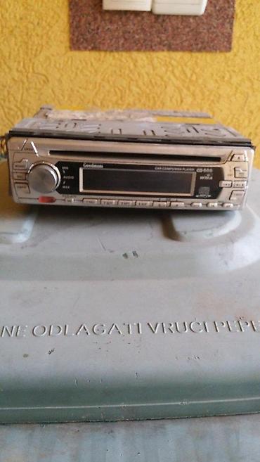 ipod nano: RADIO CD PLEJER | Radio cd sa mp3 izvadjen iz peugeota ispravan i u — 2