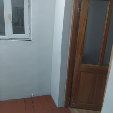 Həyət evləri və villaların satışı: 2 otaqlı, 35 kv. m, Kredit var, Orta təmir — 6