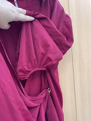 Qadın geyimləri: MİSRA qadın bluzu – bordo rəngdə, kəsişən (wrap) model. - Yumuşaq — 3