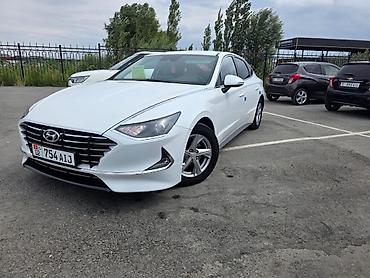 Hyundai Sonata: 2019 г., 2 л, Автомат, Бензин, Седан