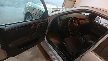 депал машина: Mercedes-Benz E-Class: 2000 г., 4.3 л, Автомат, Бензин, Седан — 8