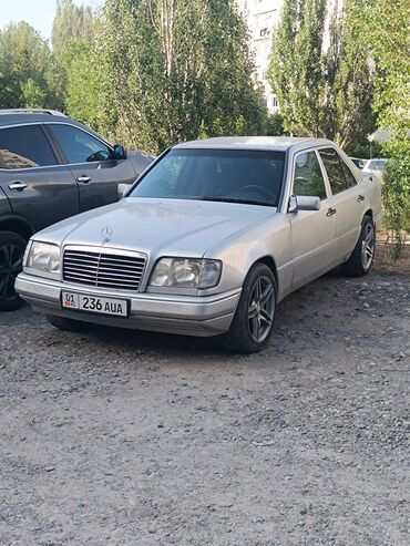 мерседез 124: Mercedes-Benz W124: 1995 г., 2.2 л, Механика, Бензин, Седан