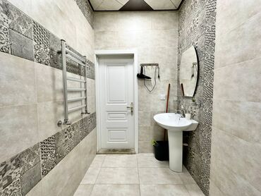 Günlük kirayə mənzillər: 2 otaqlı, Səbail r. r-nu — 8