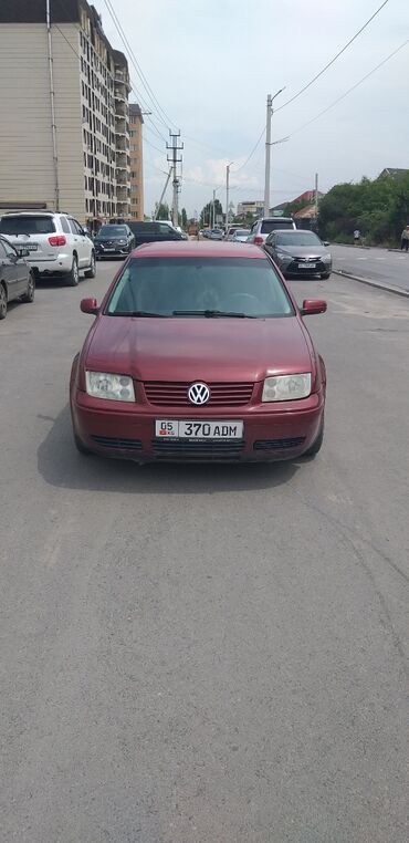 передок на трактор: Volkswagen Bora: 1999 г., 1.6 л, Автомат, Бензин, Седан