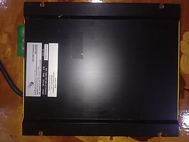 sislər: Samlex America SEC-2415A avtomatik akkumulyator şarj cihazı. 24V — 2