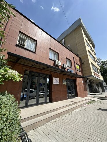 Офисы: Сдаю Офис, 15 м², В административном здании, 1 линия, С системой безопасности