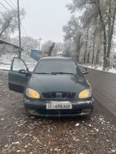 Daewoo: Daewoo Lanos: 1997 г., 1.5 л, Механика, Бензин, Седан