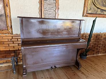 pianolar: Upright piano – “Музтрест” modeli (serial: 11313 9) - Korpus: qəhvəyi — 2