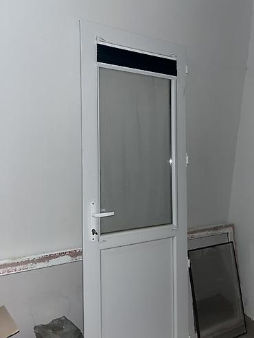 qab gulleri: Qapının Uzun:209 Eni:71 Furamu qalıb Furamuqanı kəsməy də olar PVC — 1