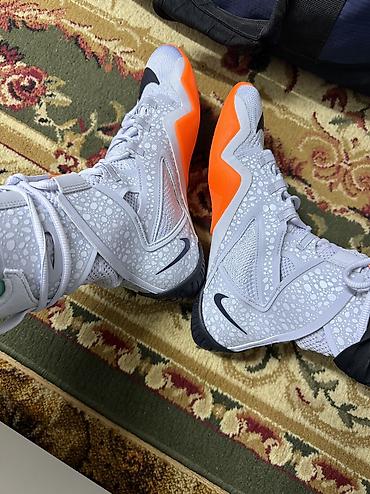 41 5: Причина продажи не подошли по размеру. Продаю боксерки Nike Hyperko — 3