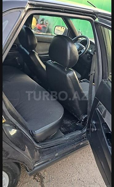 VAZ (LADA): VAZ (LADA) Priora: 1.6 l | 2007 il 291345 km Sedan — 8