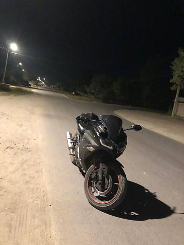 motor: Kawasaki Ninja 400 — 160 000 сом Продам спортивный мотоцикл, 400 — 4
