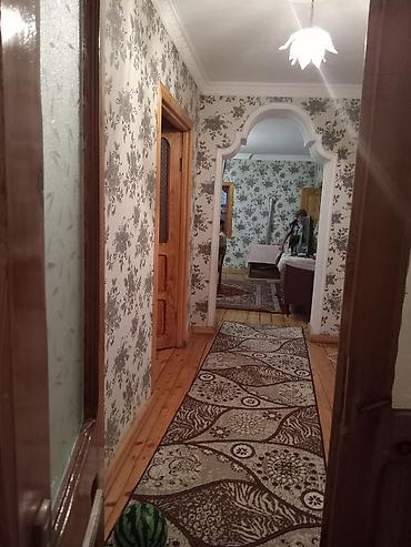 kirə: Məhlə evidi iki mərtəbəli 1ci mərtəbəni kiraye verilir, tələbə qızlara — 7