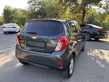 spark 1: Chevrolet Spark: 2021 г., 1 л, Вариатор, Бензин, Хэтчбэк — 4