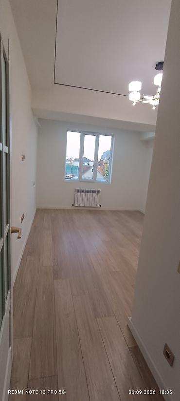 комната с подслением: 45 м², Без мебели — 7