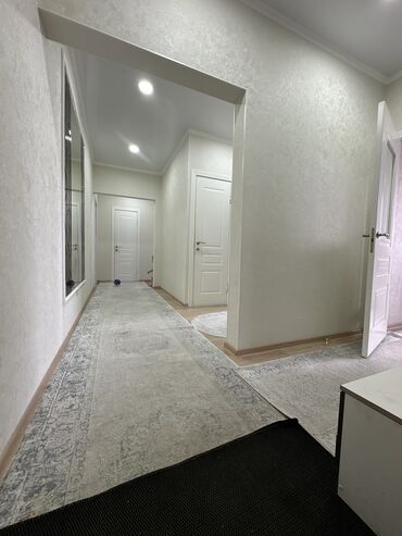 квартира 1 комнатная джал: 3 комнаты, 82 м², 106 серия улучшенная, 9 этаж, Евроремонт