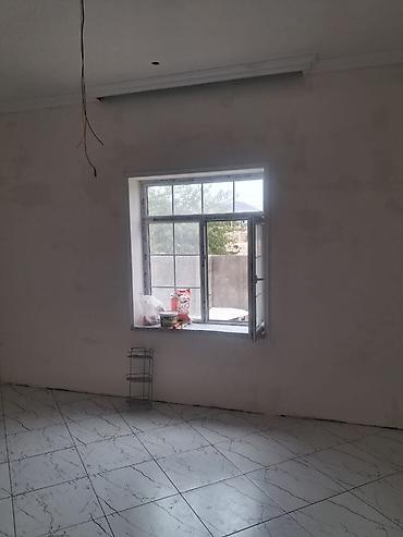 rayal formasinda hovuz: Layihə planı – 1 mərtəbəli fərdi yaşayış evi Ümumi ölçülər: - Evin — 10