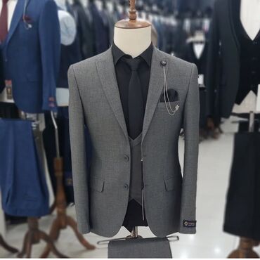 Kostyumlar: Boz rəngdə klassik kişi kostyum dəsti. Tərkib:Kastuyum yeni alinib — 1