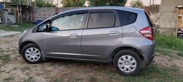 авто с последующим выкупом фит: Honda Fit: 2009 г., 1.3 л, Автомат, Бензин, Хэтчбэк