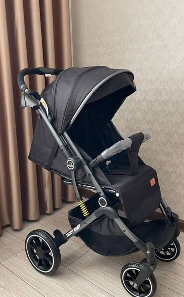 Коляски: Коляска, цвет - Черный, Б/у