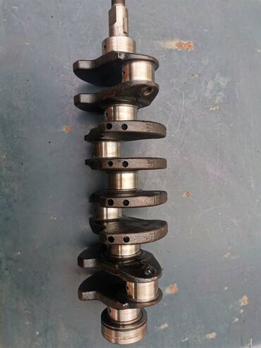 Auto delovi: Radilica Lada 21213,21214i Niva. Polovna očuvana, izvađena iz — 10