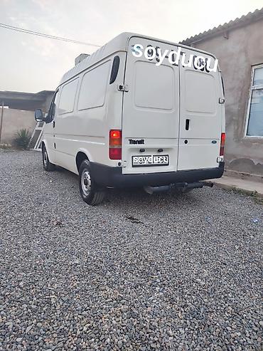 toy guzgusu: Ford Transit soyuduculu yük maşını Xüsusiyyətlər: - Korpus: Uzun — 1