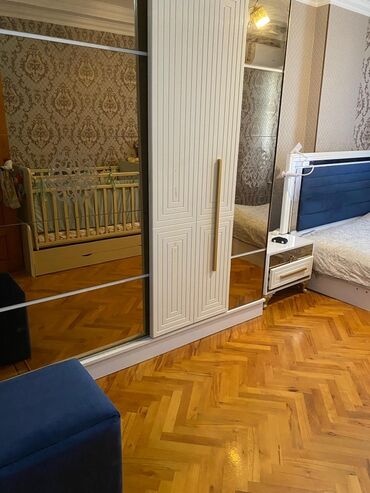 Uzunmüddətli kirayə mənzillər: 3otaqlı mənzil – zövqlə təmirli və tam mebellidir.Xətai rayonu — 9