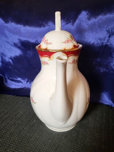 Čajnici: Bokal nov Winterling Roslau porcelan 70,80te. Bokal je na lalafo.rs — 3 Čajnici: Bokal nov Winterling Roslau porcelan 70,80te. Bokal je — 3