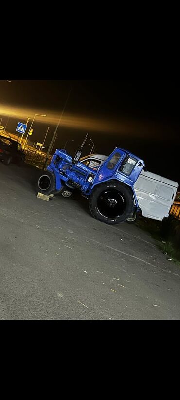 traktor satılır: Təcli satlr