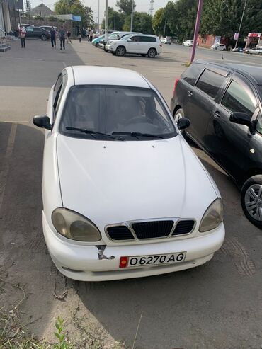 деву матиз: Daewoo Lanos: 1.5 л, Механика, Бензин, Седан