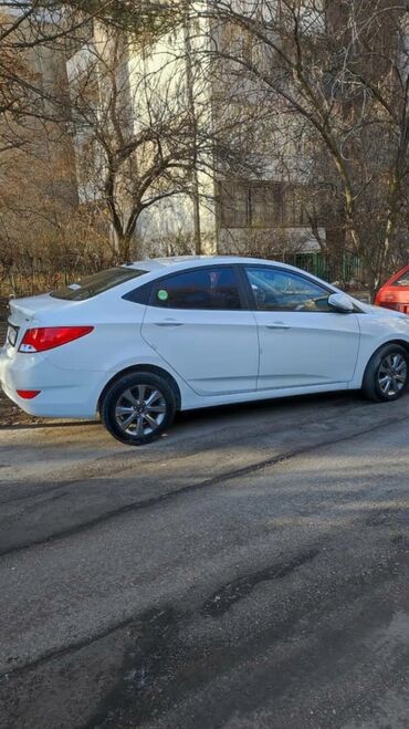 Hyundai: Hyundai Accent: 2019 г., 1.4 л, Автомат, Бензин, Седан