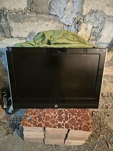 tv box satisi: LCD televiziya Xüsusiyyətlər: - Diaqonal: təxminən 32" - Ekran: LCD — 1