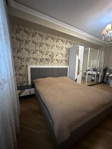 sensorlu lampa: Yataq otağı mebel dəsti - Dəst tərkibi: - Geniş dolab: tam boy — 4