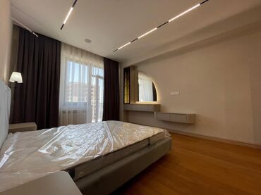 Yeni tikili: 3 otaqlı, Yeni tikili, m. 28 may, 132 kv. m — 11