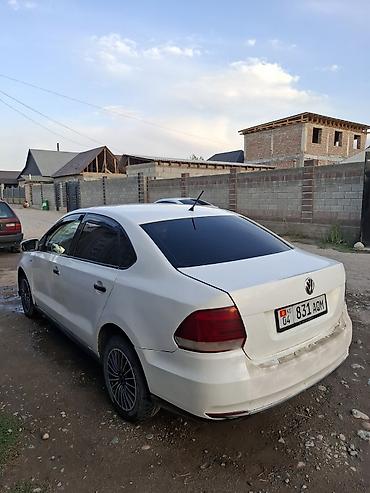 jetta 2: Volkswagen Polo: 2015 г., 1.6 л, Механика, Бензин, Седан — 4