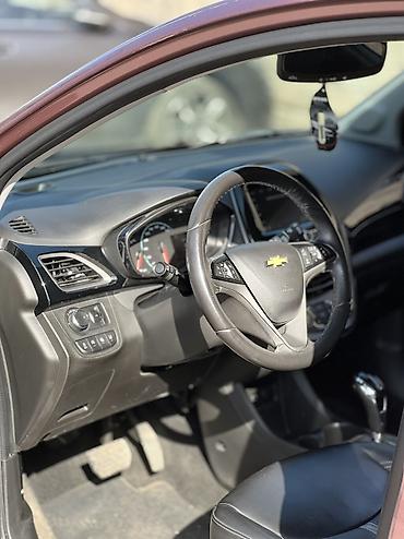 Chevrolet: Chevrolet Spark: 2019 г., 1 л, Вариатор, Бензин, Хэтчбэк — 7
