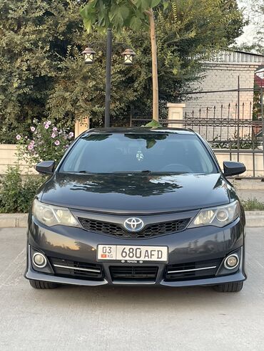 полик на камри: Toyota Camry: 2014 г., 2.5 л, Вариатор, Гибрид, Седан