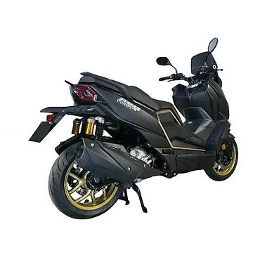 Ostali motocikli i skuteri: Sportski skuter 300 cm³ – moderni maxi dizajn - Agregat — 3