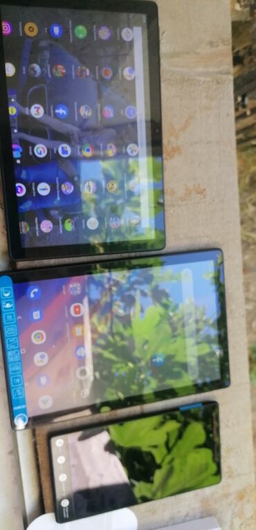Tableti: Hp 4kom 100e sam Akatel tableti 20.000din 4kom sve novo. PODRŽAVA — 12