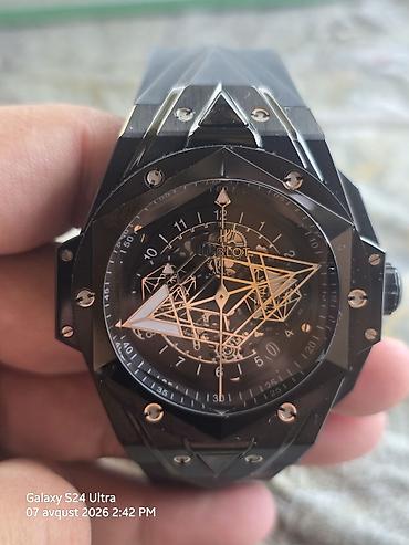 deri kemer: Hublot Big Bang Sang Bleu (qara) • Korpus: çoxbucaqlı dizaynlı, qara — 3