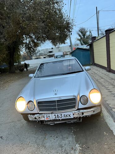 скупка битых машин: Mercedes-Benz E-Class: 1996 г., 3.2 л, Автомат, Бензин, Седан