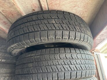 уваз донголок: Шины 185 / 65 / R 15, Зима, Б/у, Пара, Легковые, Япония, Bridgestone