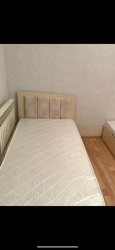 Tək nəfərlik çarpayı və döşək dəsti - Ölçü: təxmini 90x200 sm tək