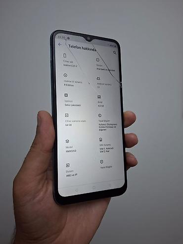 telefon tap: Realme C21Y, 64 GB, rəng - Göy, Qırıq — 2